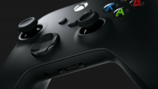 Как покупать игры на Xbox в России: официальное пополнение и подписка Xbox GamePass