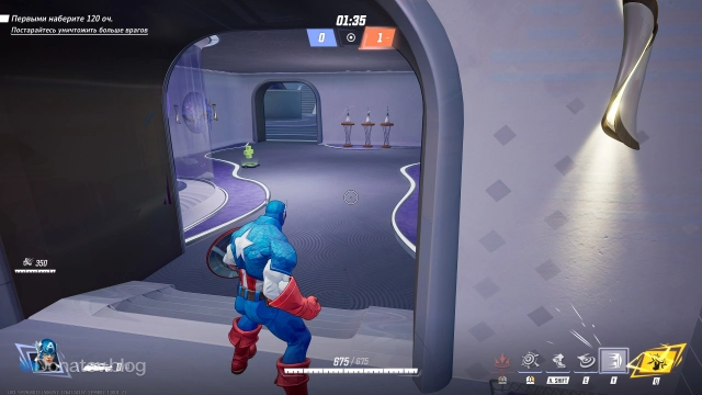 Одна из узких закрытых комнат