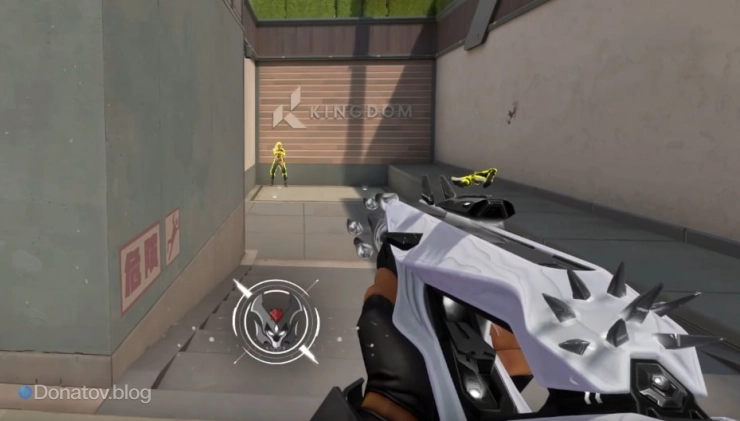 Облик «Сайракс» в руке игрока