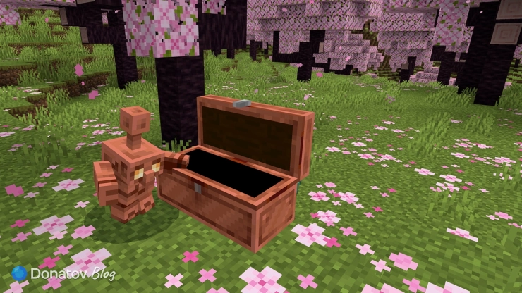 Двойной медный сундук в Minecraft