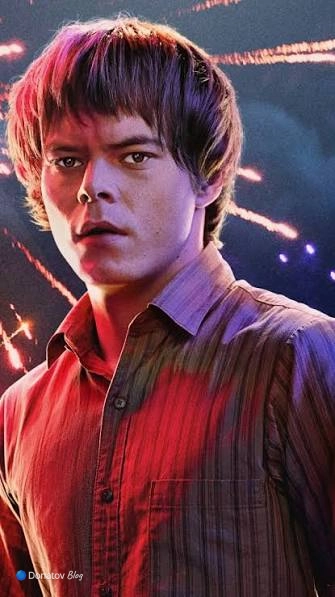 Джонатан Байерс из сериала «Очень странные дела»