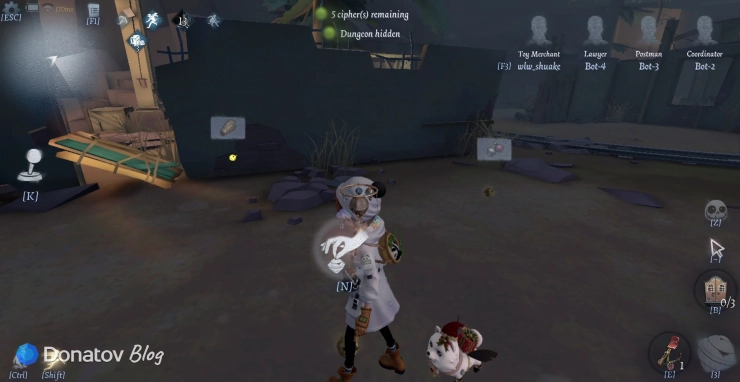 Энни Лестер в Identity V прячет предмет в ящик